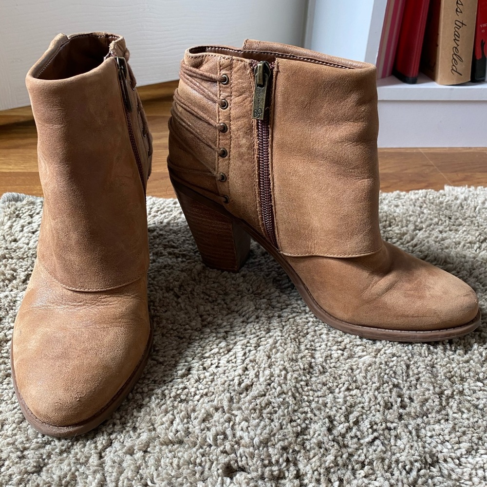 Booties - Picture 3 of 5
